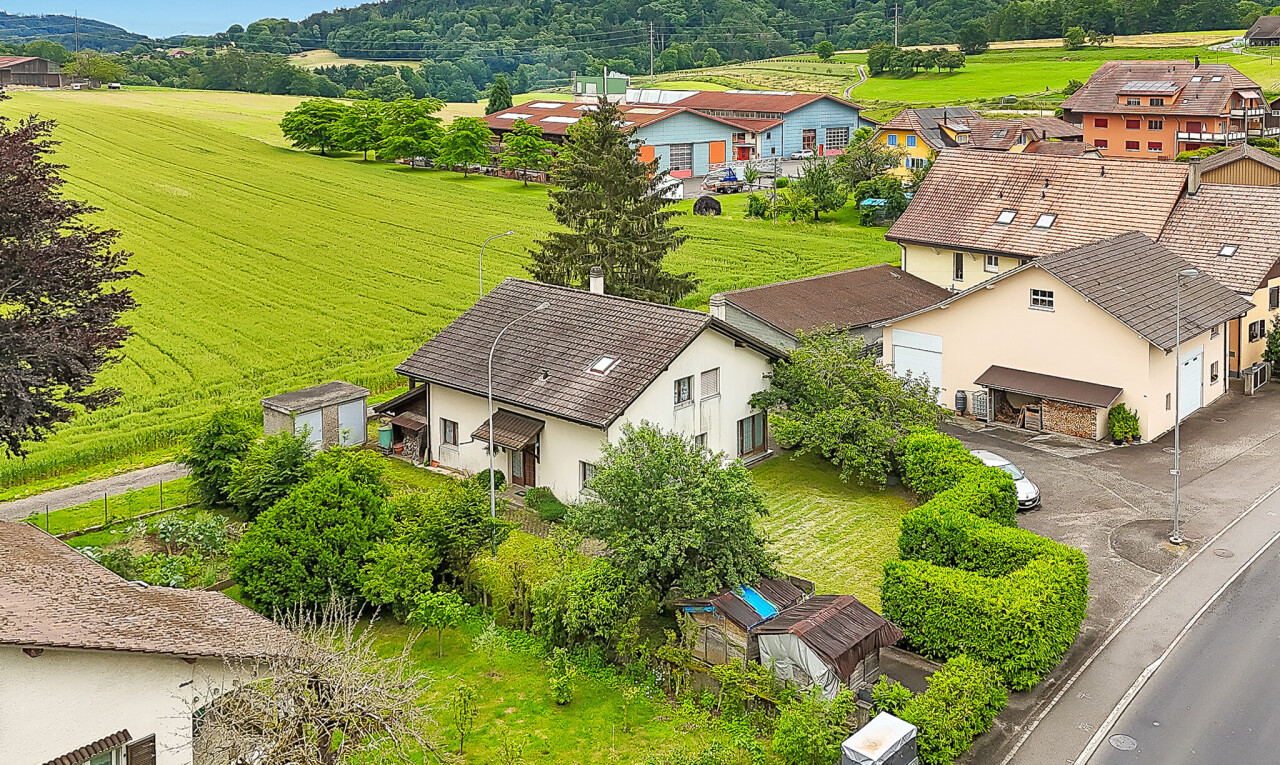 Familienvilla mit viel Potential - 0