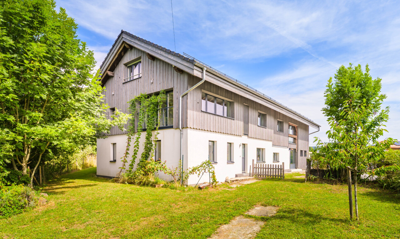 ZWISCHEN NATUR UND CHARAKTER: EIN BAUERNHAUS FÜR EIN FREIES LEBEN - 2