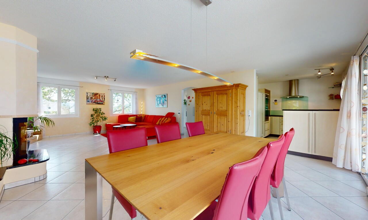 Idyllisches ​E​infamilienhaus mit Gartenparadies - 6