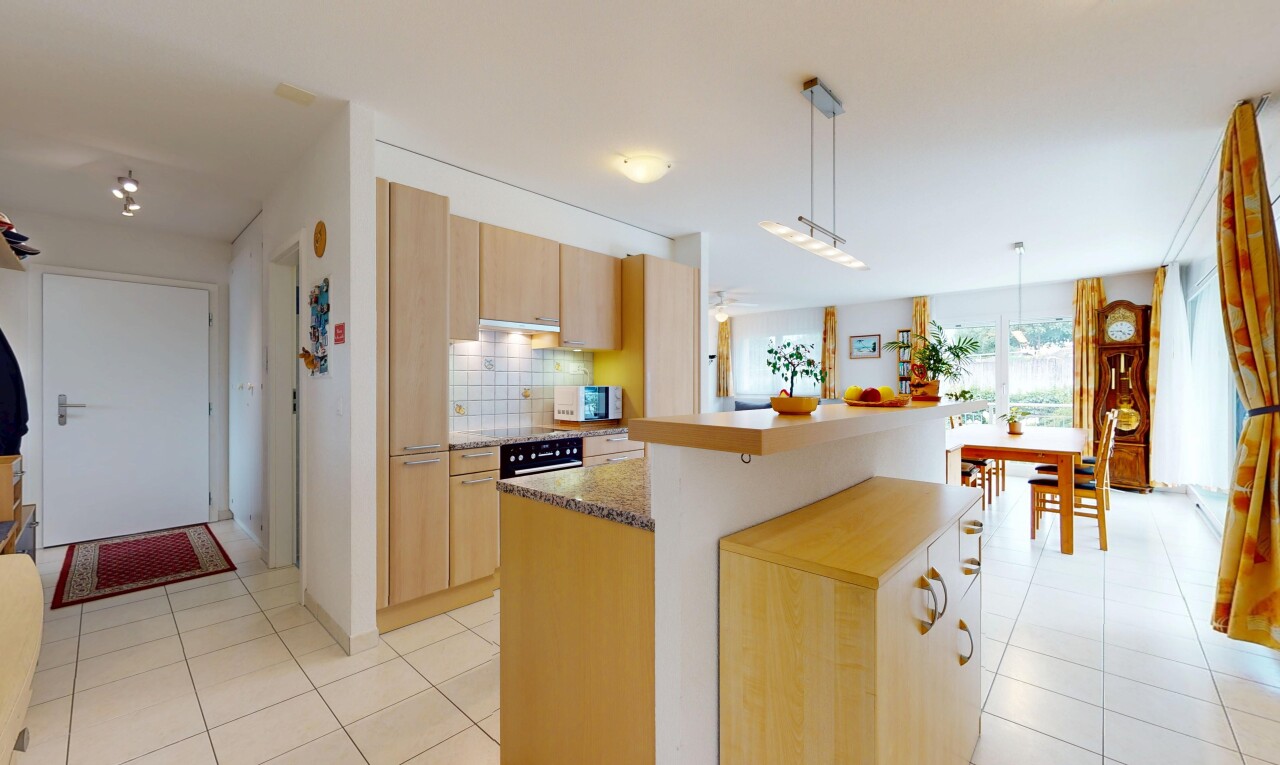 Helle und stilvolle Wohnung mit großem Balkon in Echallens - 3