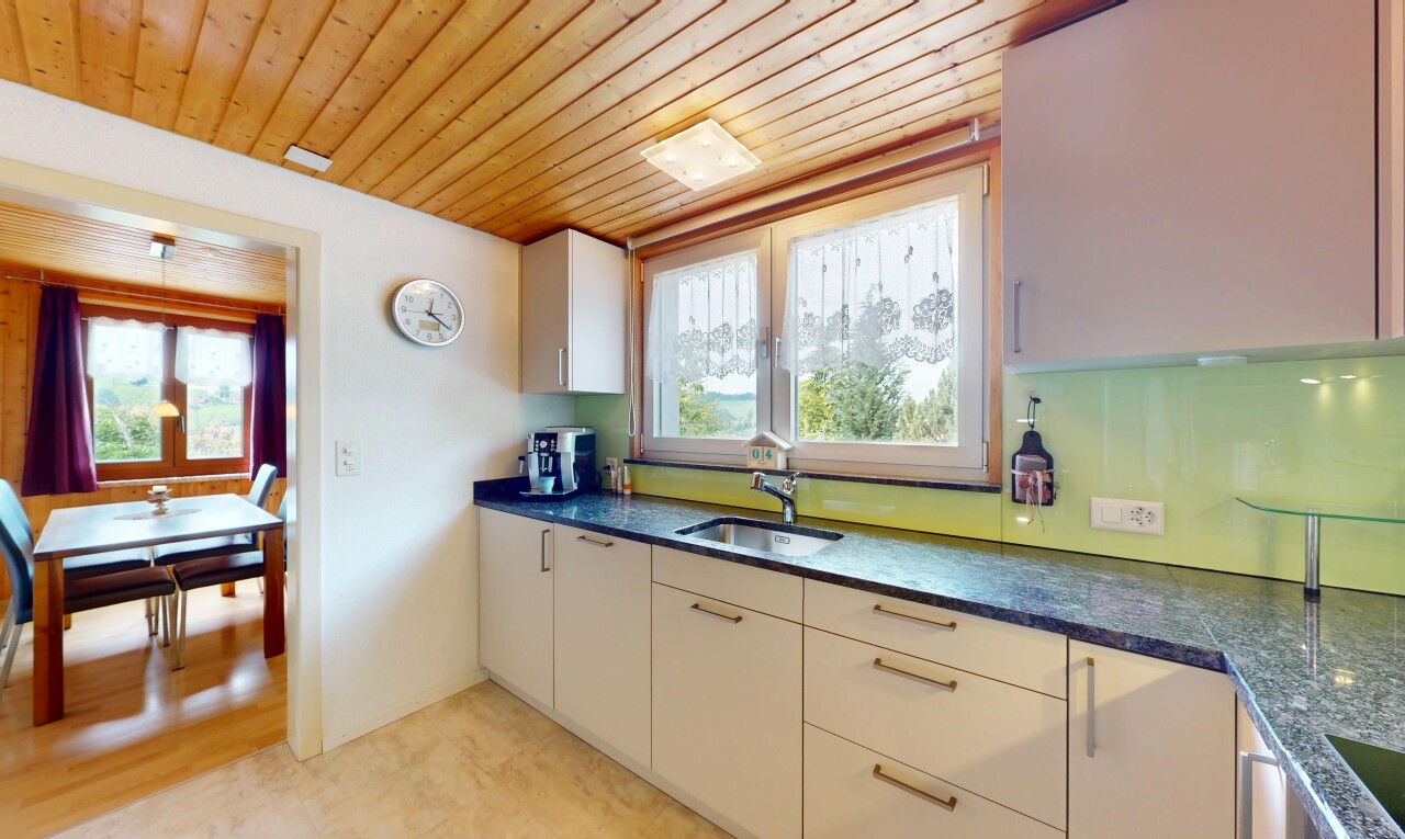 Sonnendurchflutetes Zuhause: Einfamilienhaus mit unverbaubarem Blick - 6