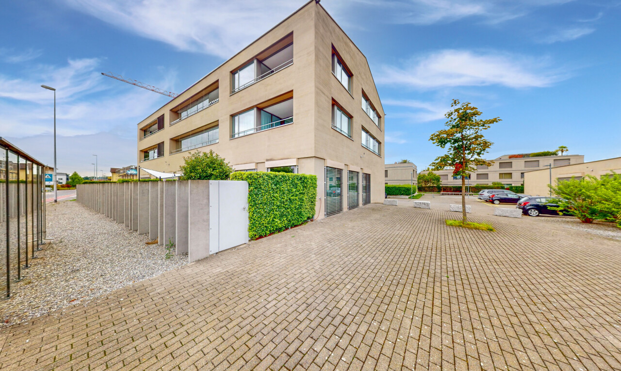 Licht, Weite und Ausblick – stilvolle 3.5-Zimmer-Dachwohnung - 1