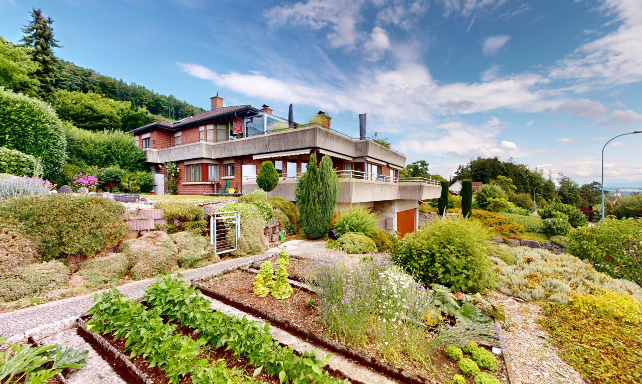 Terrassenwohnung im idyllischen Rebhang mit Garten - 0