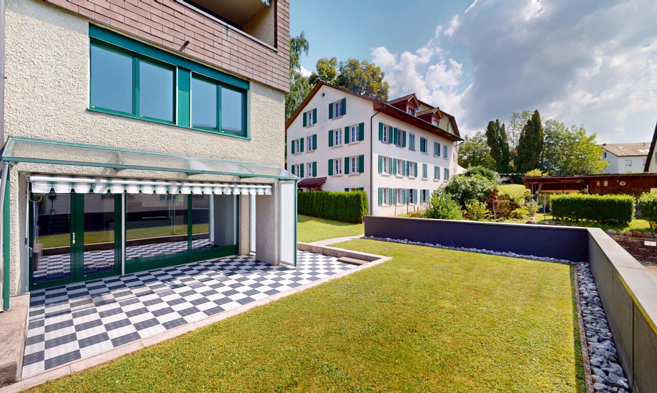 Moderne und renovierte Maisonette-Wohnung mit Gartensitzplatz - 2