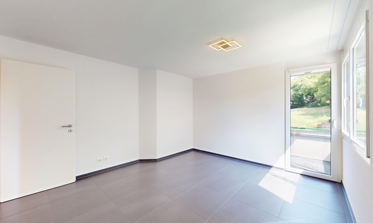 Moderne und renovierte Maisonette-Wohnung mit Gartensitzplatz - 8