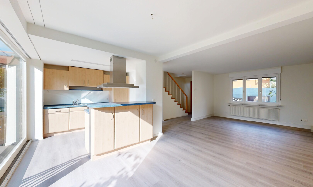 Renoviertes 4.5-Zimmer-Reihenhaus mit Garten in Basel - 0