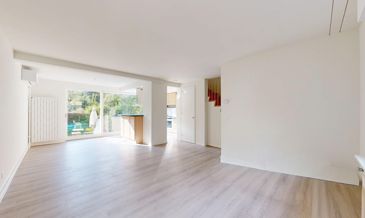 Renoviertes 4.5-Zimmer-Reihenhaus mit Garten in Basel - 4