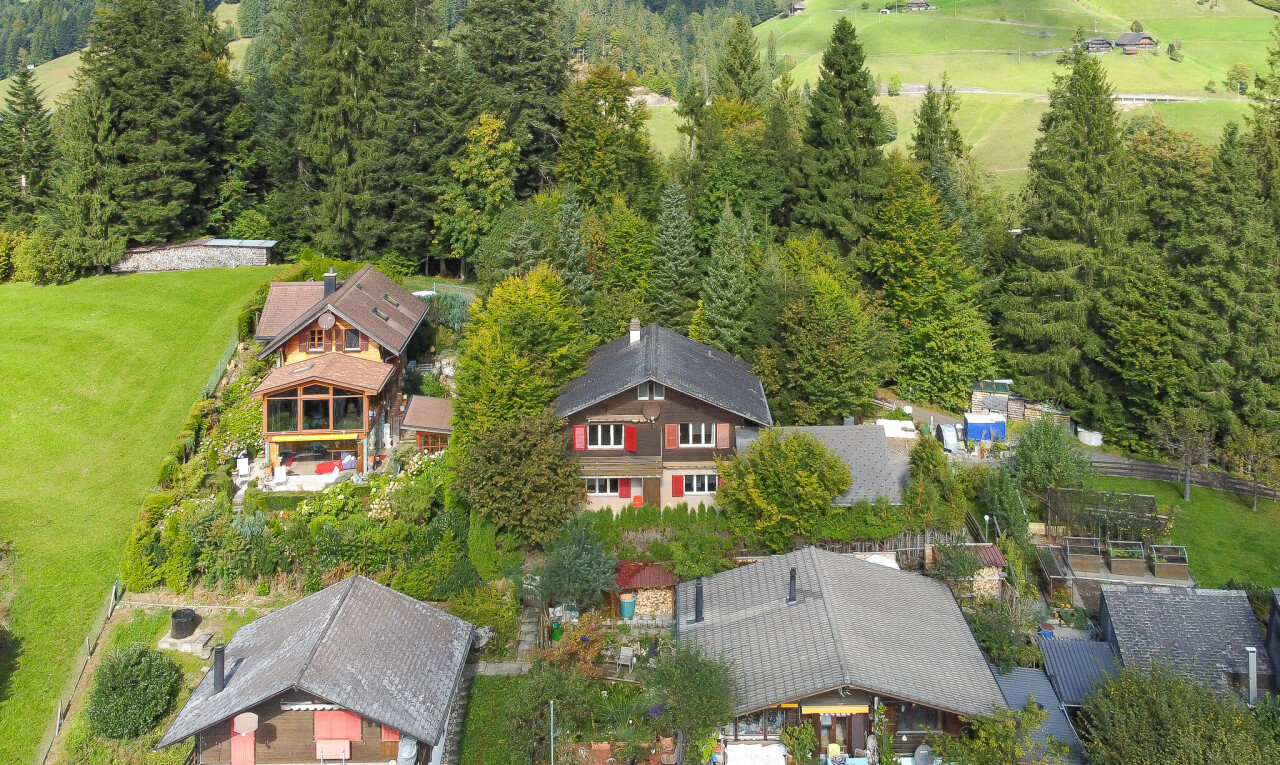 Charmantes Einfamilienhaus mit Einliegerwohnung und Gartenparadies - 1