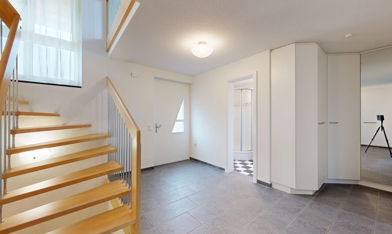 Saniertes Einfamilienhaus mit Garten & Weitblick in Münchringen - 1
