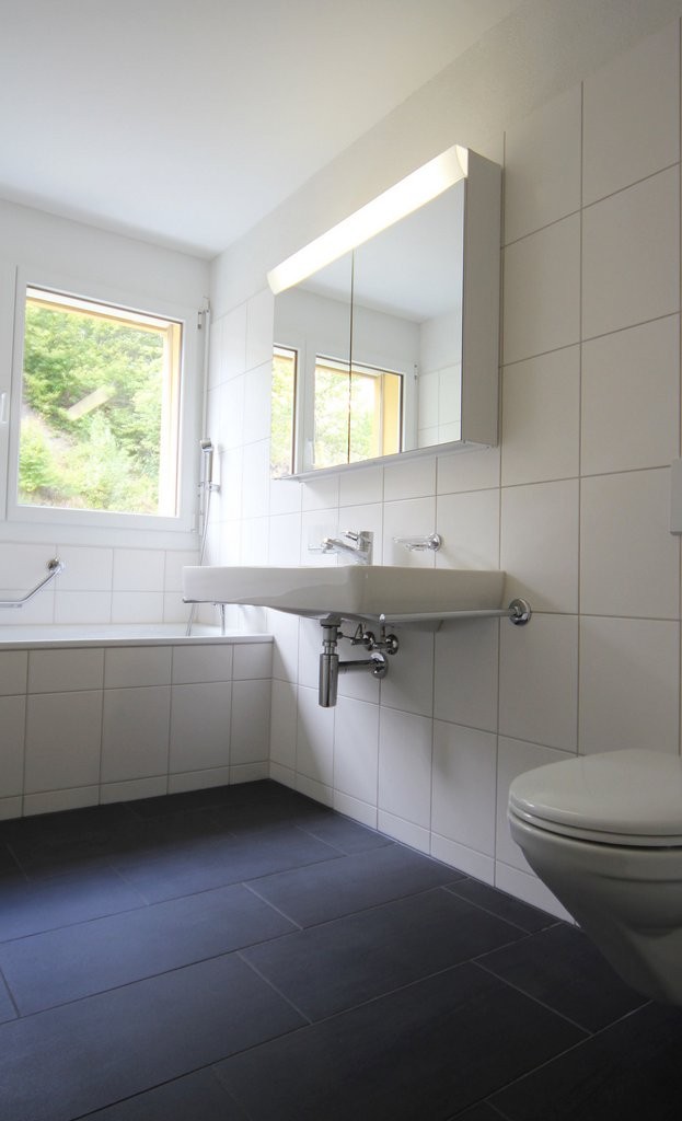 Moderne 4.5 Zimmer-Wohnung in Felsberg zu vermieten! - 4