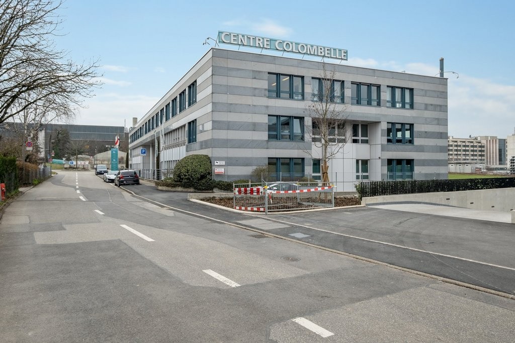 Bureaux à louer - env. 250 m2 à proximité de l'aéroport - 0