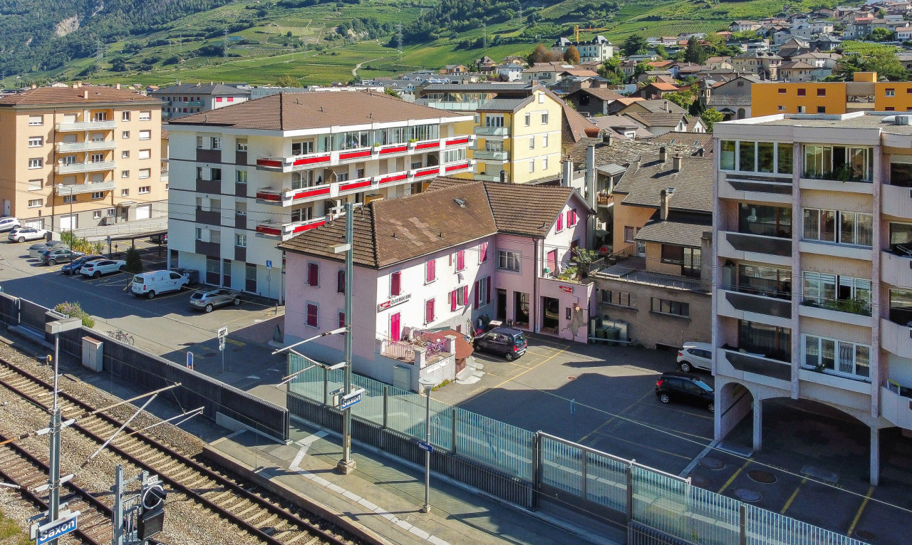High-Potential Investment Property – Centre of Saxon, Facing the Train - 3