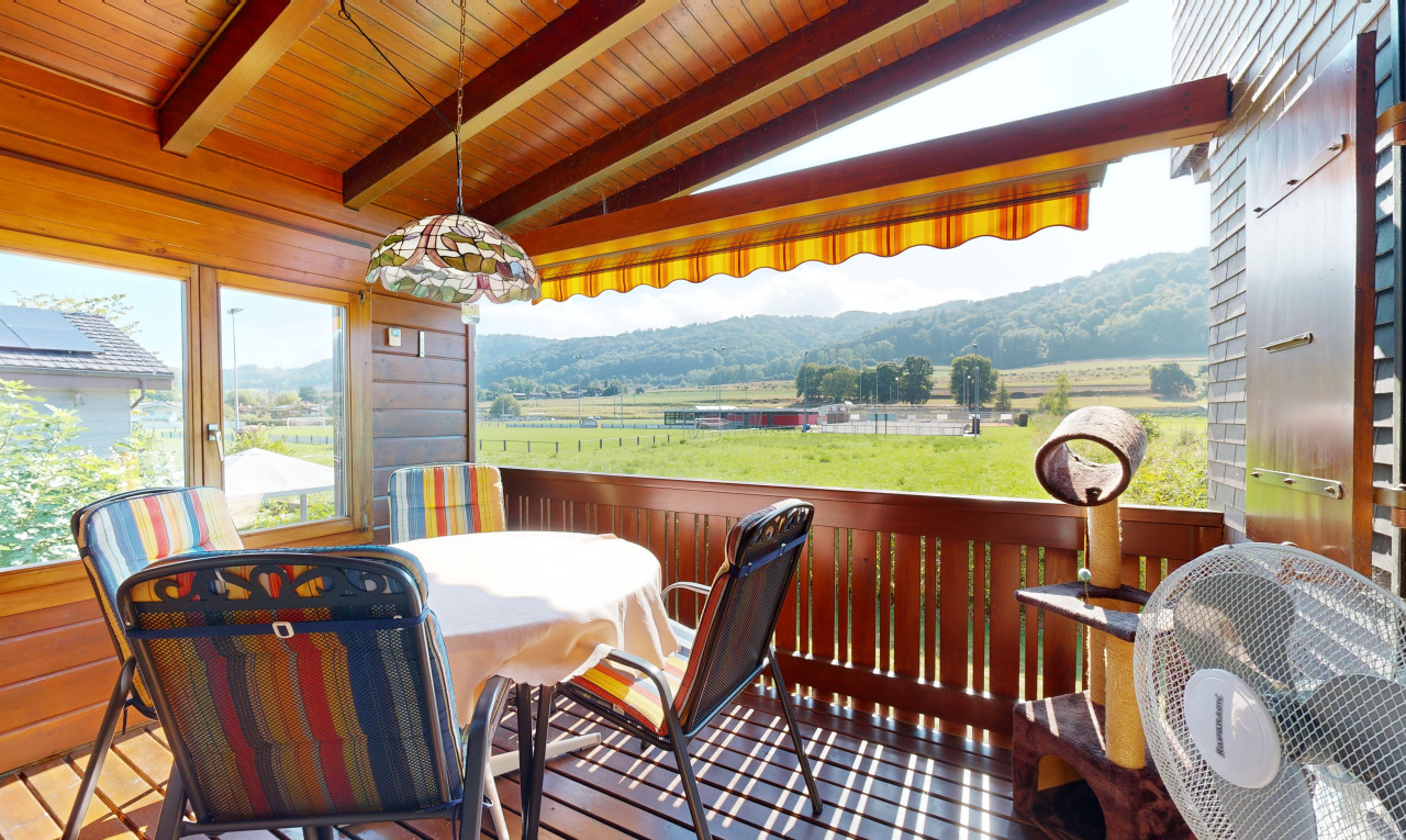 Charmantes 2.5-Zimmer Chalet mit Seeblick - 8