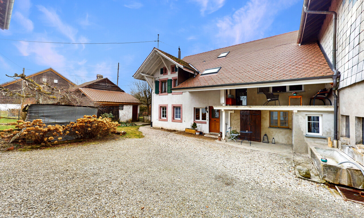 Immeuble locatif in aux Cullayes - 1