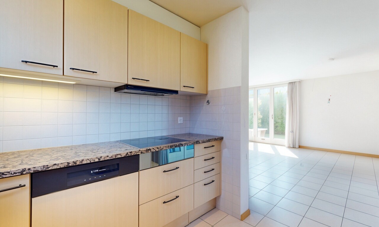 Modernes Haus an ruhiger Lage mit Garten und Garagenbox - 3
