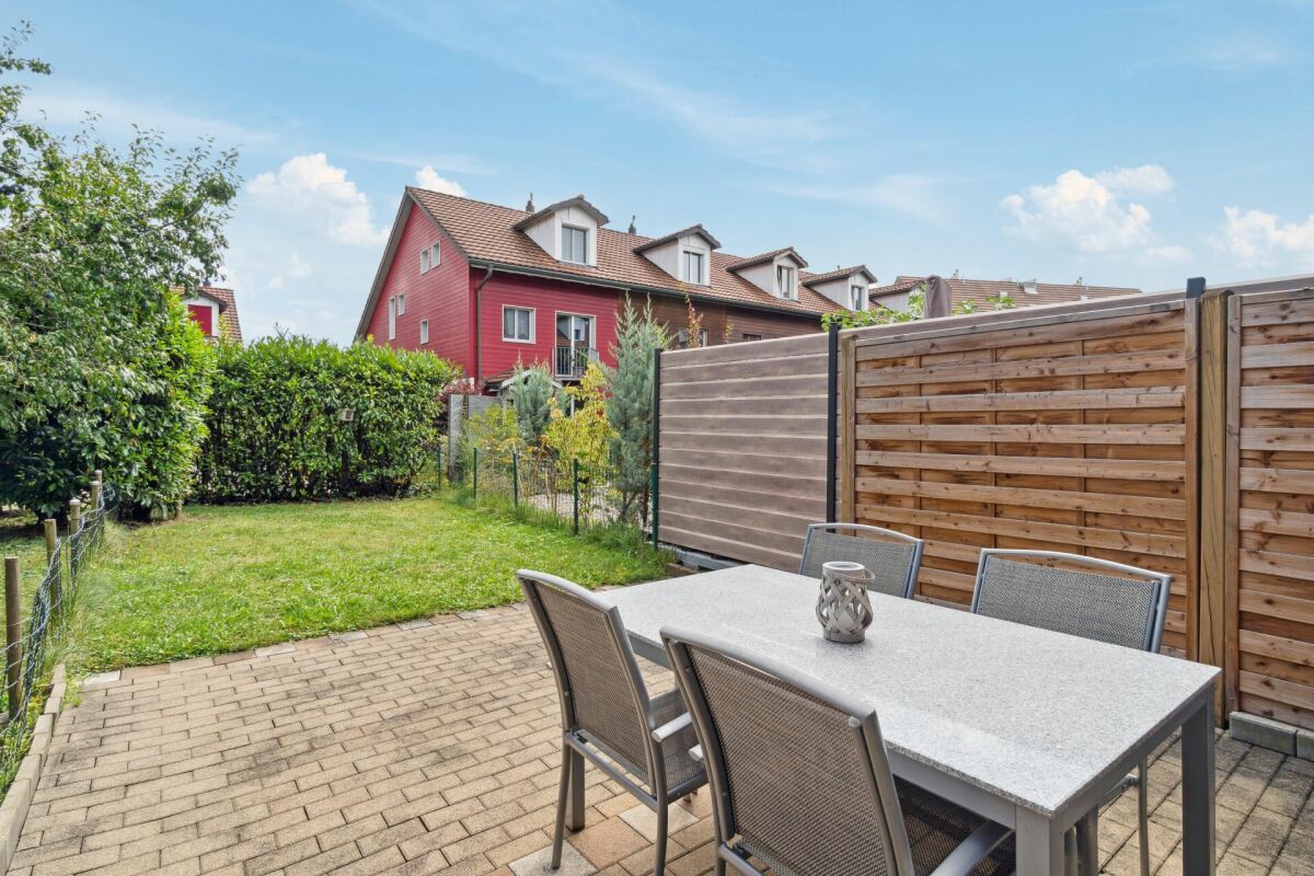 Quiet location, well-kept house - perfect for families - 0