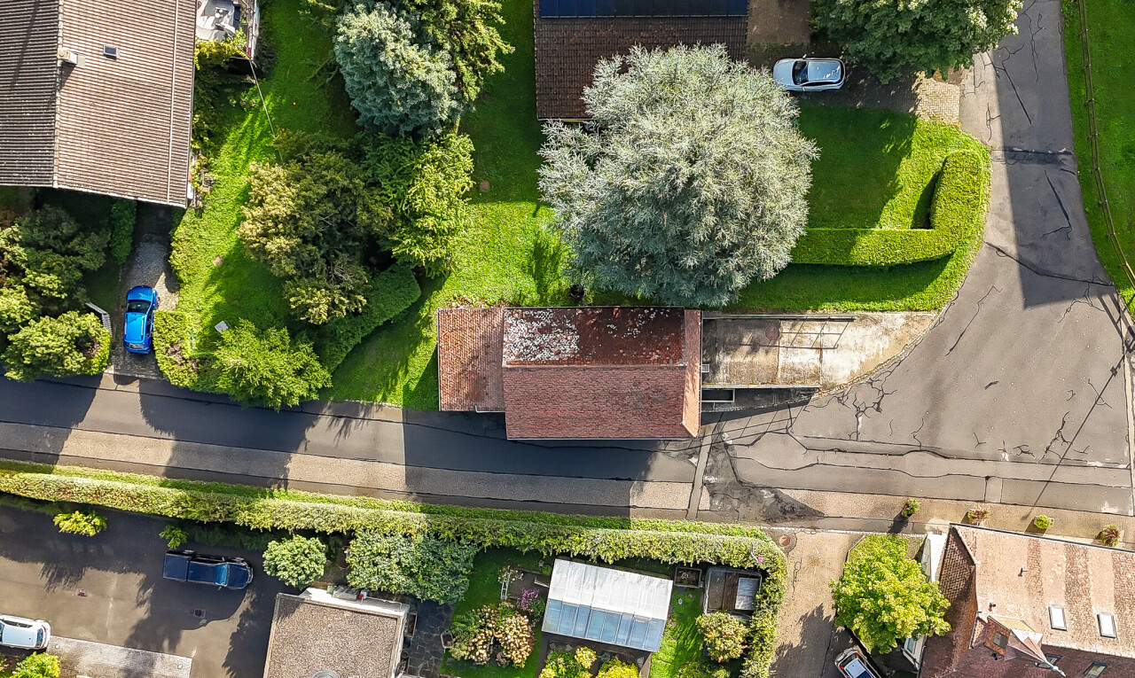 Former Dairy to Renovate in the Peaceful Vaud Countryside - 1