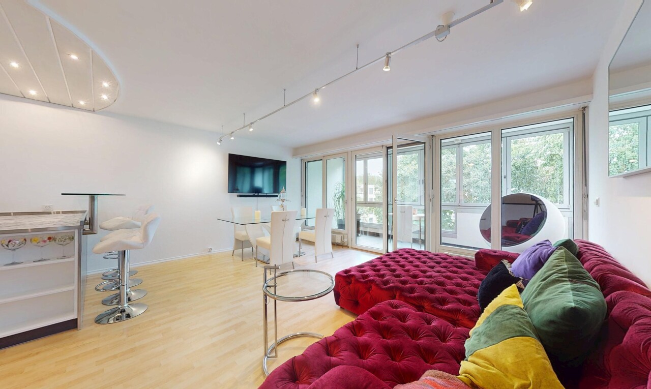 Maisonettewohnung mit 2 Balkonen, Garage und Aussicht ins Grüne - 2