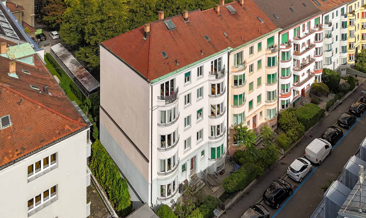 Investitionsperle mit Potenzial – 9 Wohnungen mit Terrassen in Basel - 1
