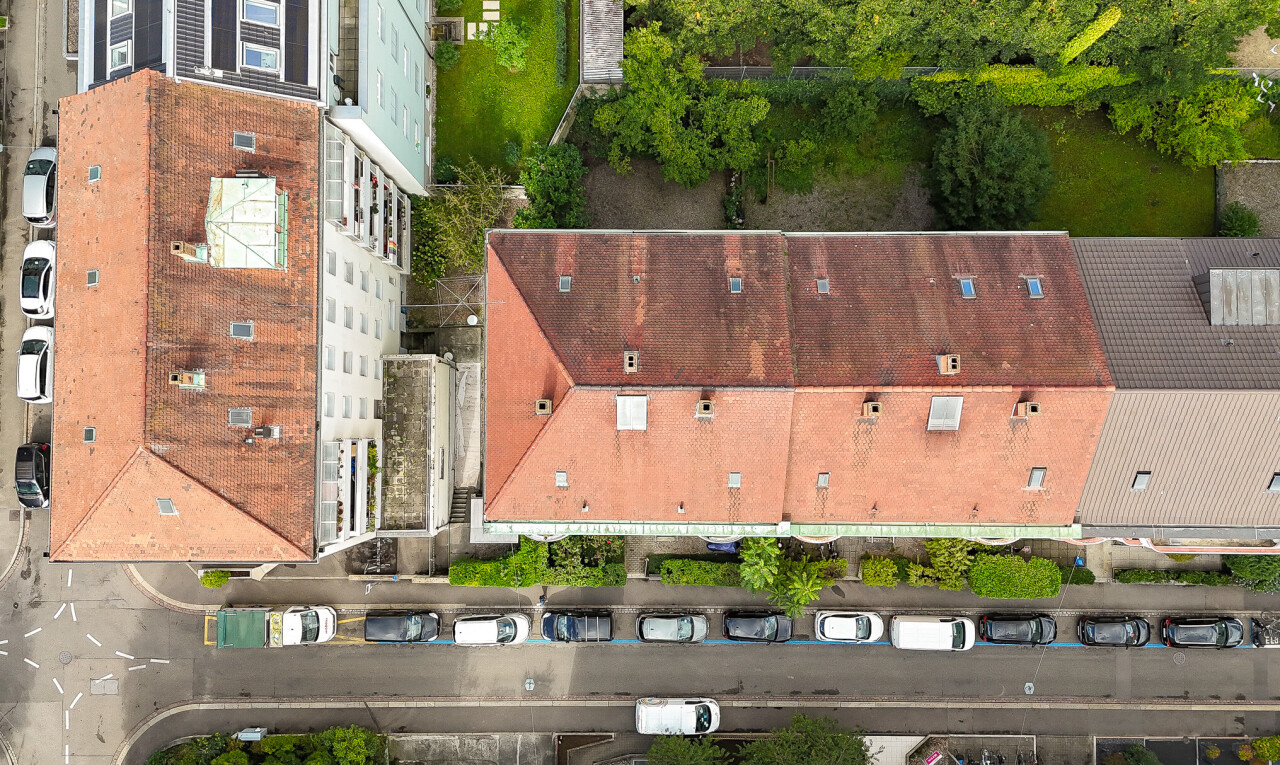 Investitionsperle mit Potenzial – 9 Wohnungen mit Terrassen in Basel - 2
