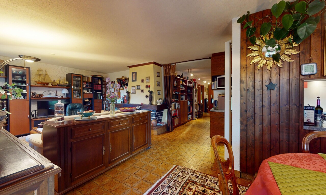 Family apartment with mountain view, garden and garage - 8