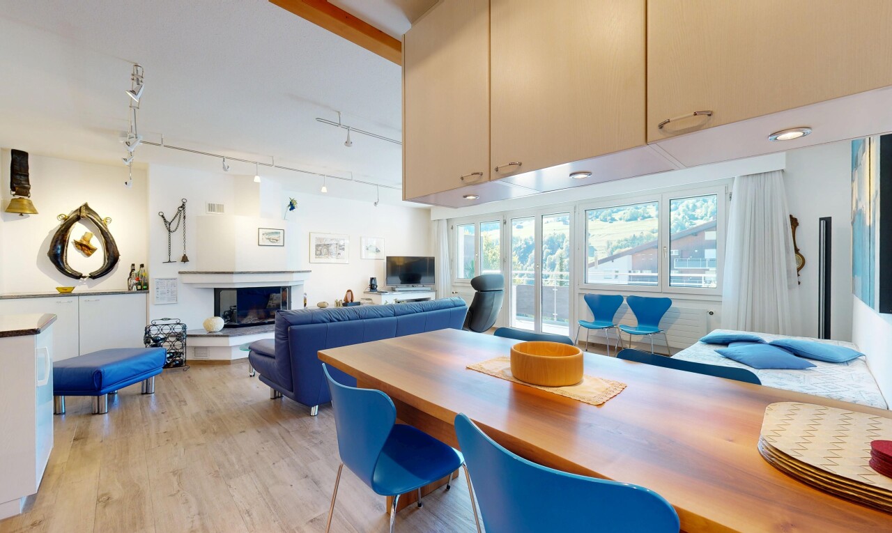 2.5-Zimmer-Wohnung mit Balkon und Bergsicht in Cunter - 3