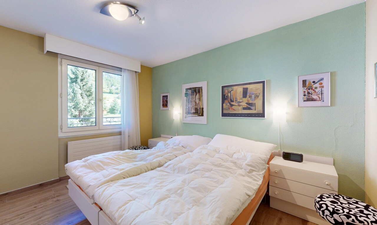 2.5-Zimmer-Wohnung mit Balkon und Bergsicht in Cunter - 4