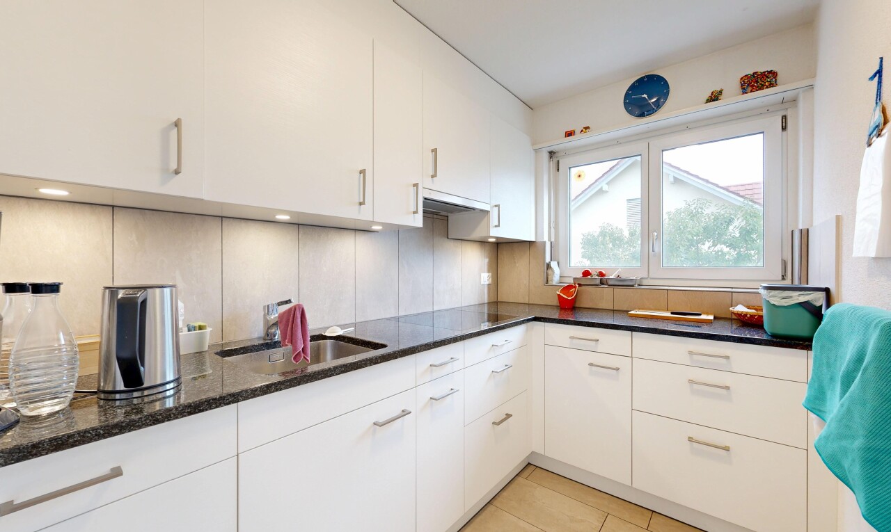 Geräumige 4.5-Zimmer-Wohnung mit separatem Studio - 3
