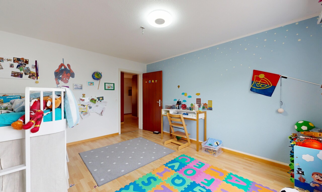 Geräumige 4.5-Zimmer-Wohnung mit separatem Studio - 6