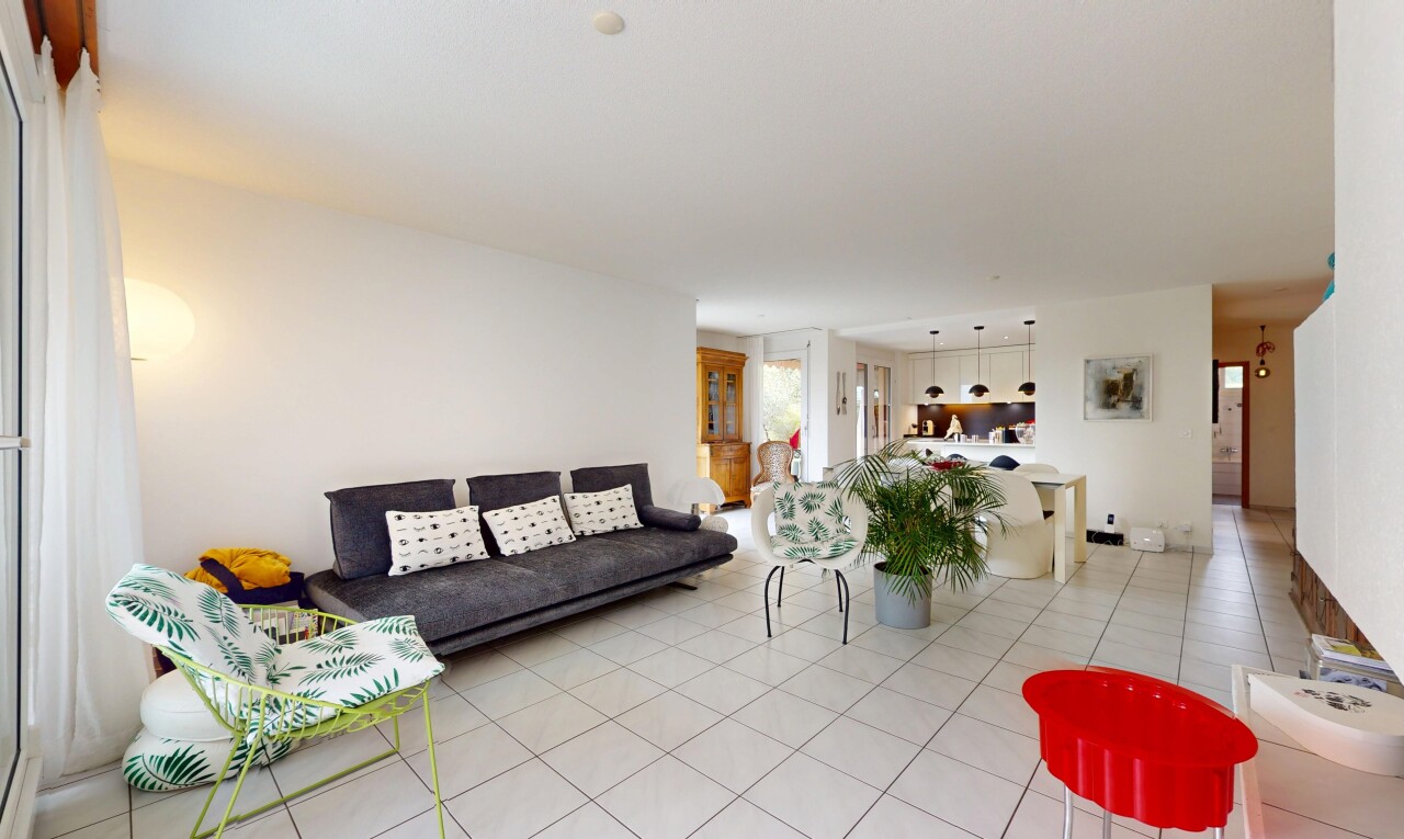 Magnificent 3.5-room flat with garden in a peaceful location in Pully - 0