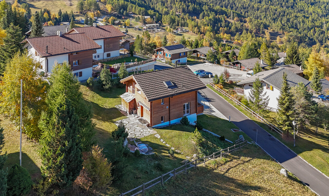 Exklusives Chalet mit Panoramablick in Bürchen - 2