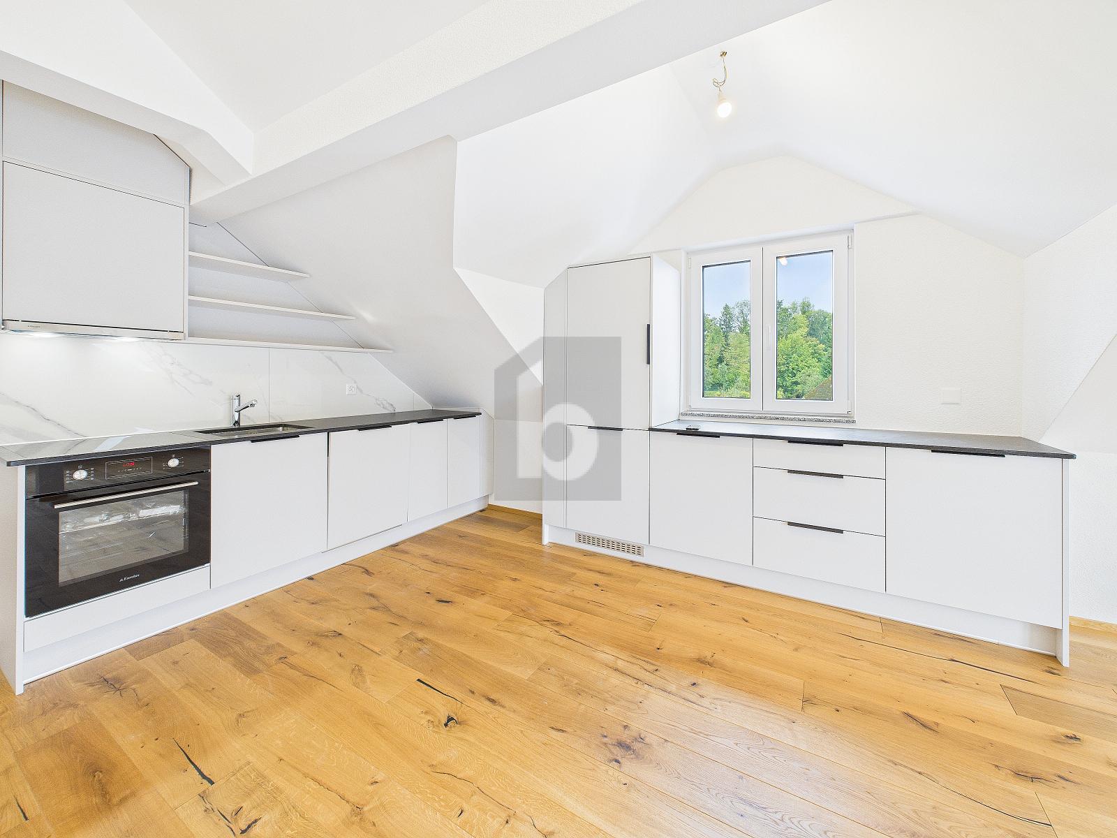 NEUBAU MIT KLEIDERSCHRÄNKEN IN JEDEN ZIMMER - 2