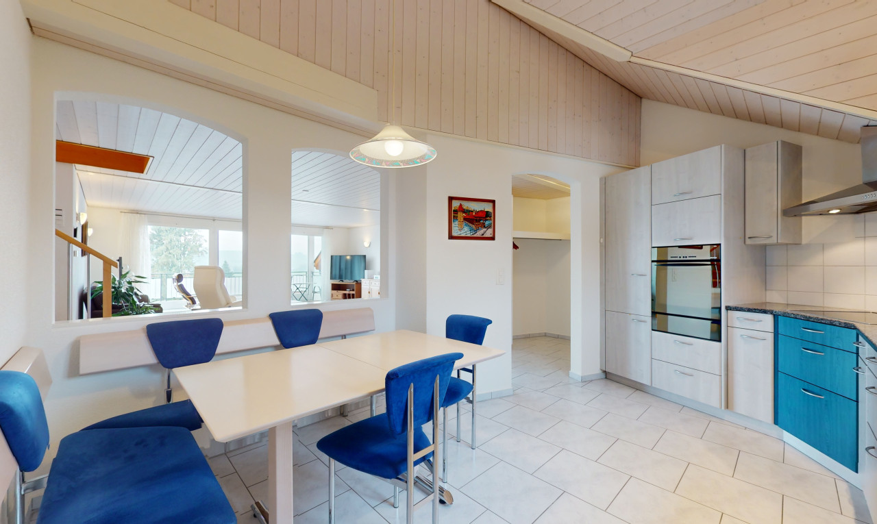 Dachwohnung mit fantastischer Bergsicht - 7