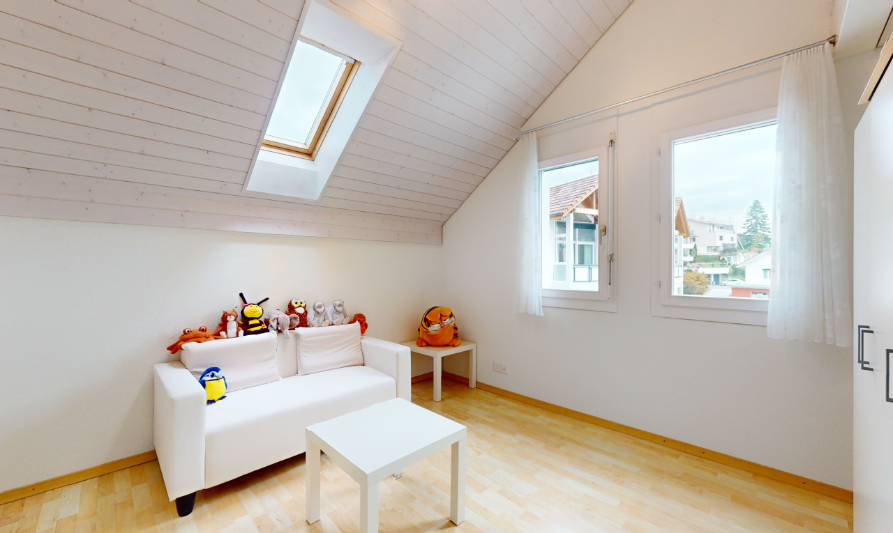 Dachwohnung mit fantastischer Bergsicht - 9