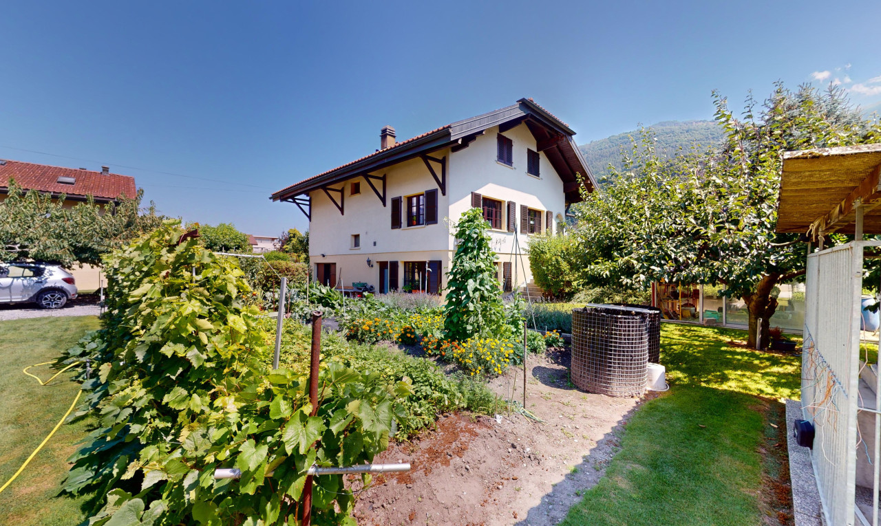Wunderschönes Haus in Aproz - 0