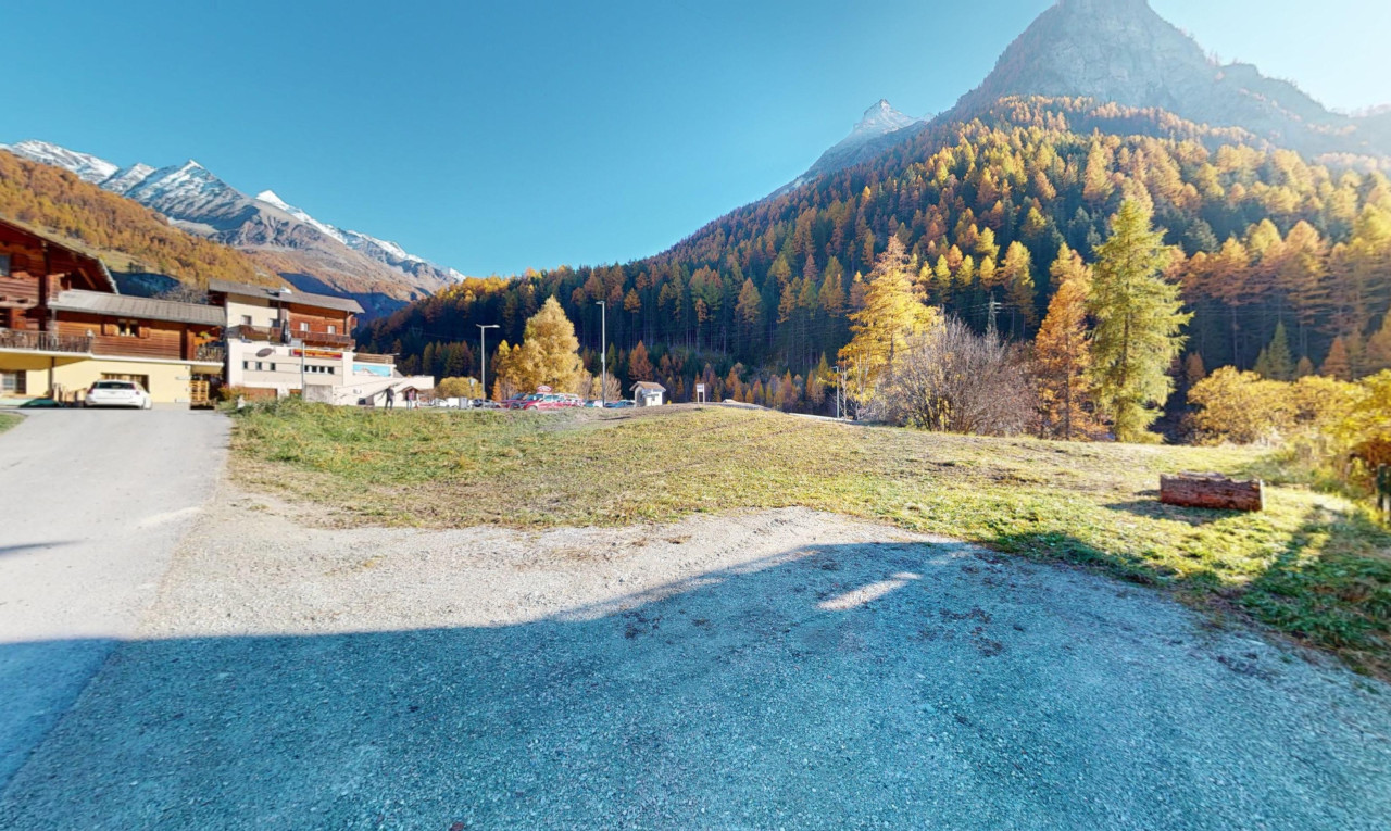 Seltenes und Ideal Gelegenes Grundstück in Haudères - 6