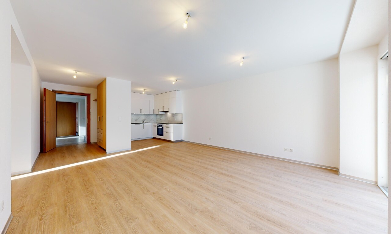 Wunderschöne neue Wohnung im Erdgeschoss mit 3.5p mit Terrasse! - 8