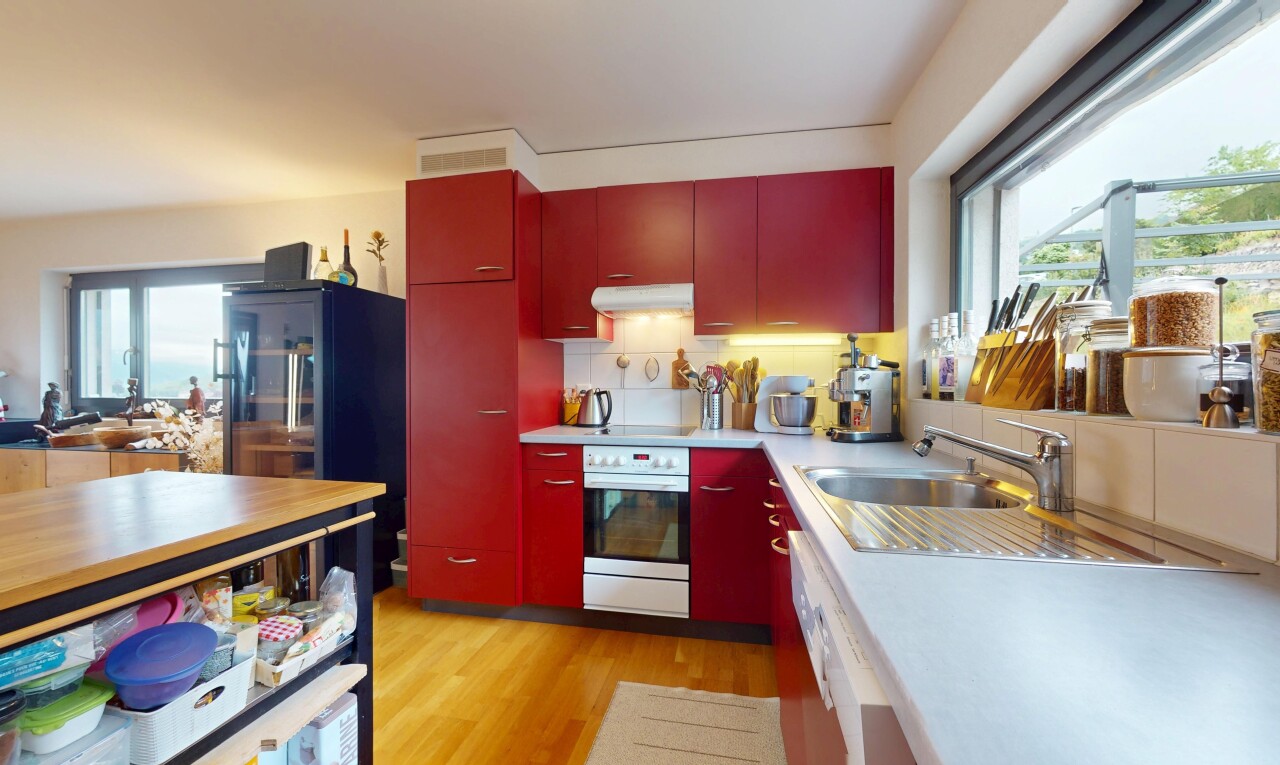 Schönes Einfamilienhaus mit Einliegerwohnung 2½ - 3