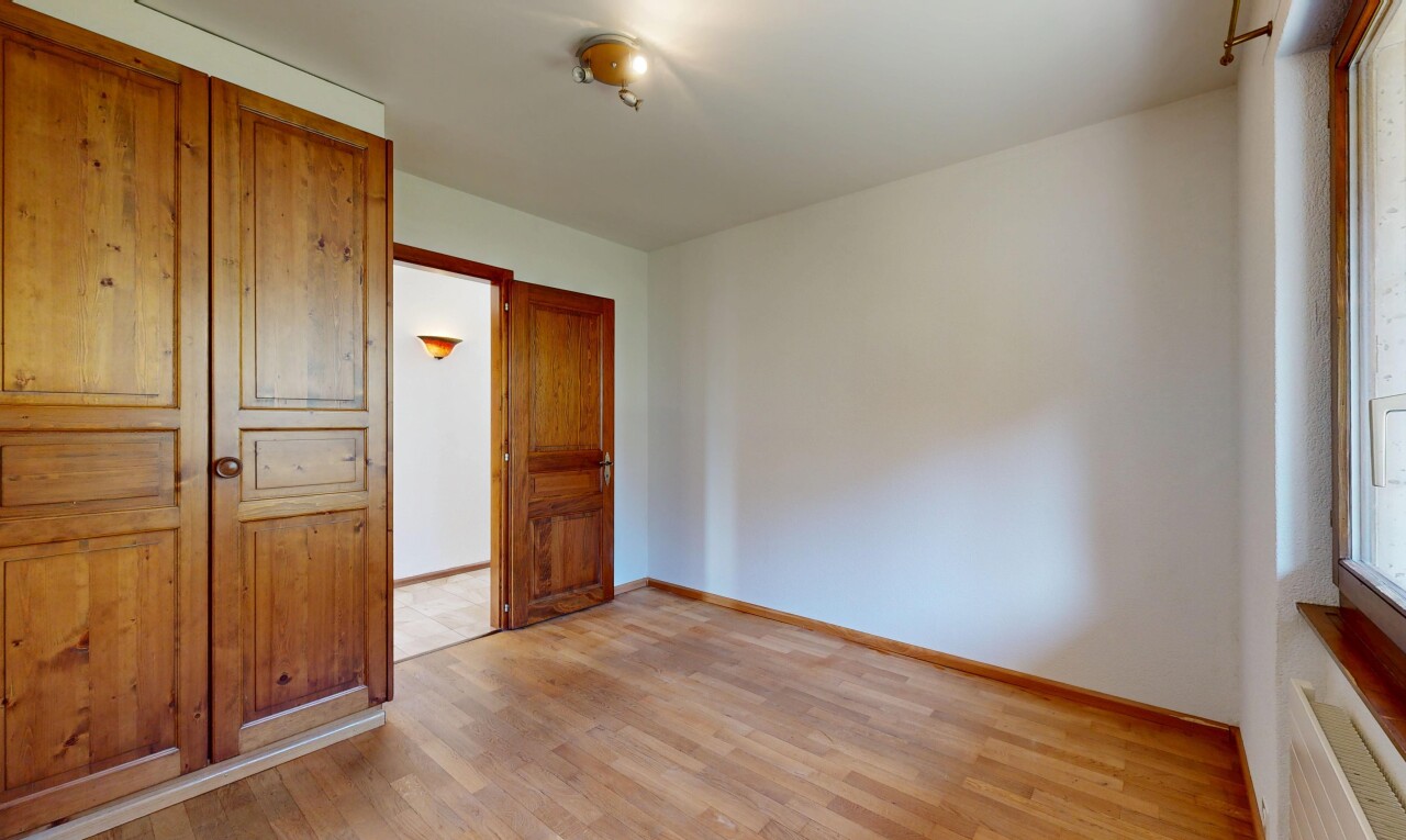 Charming Detached House with Mountain View for Sale in Chalais - 9