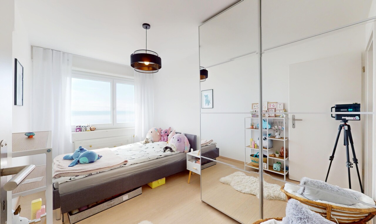 Atemberaubender Seeblick – Renovierte Wohnung, ideal für Rendite - 8