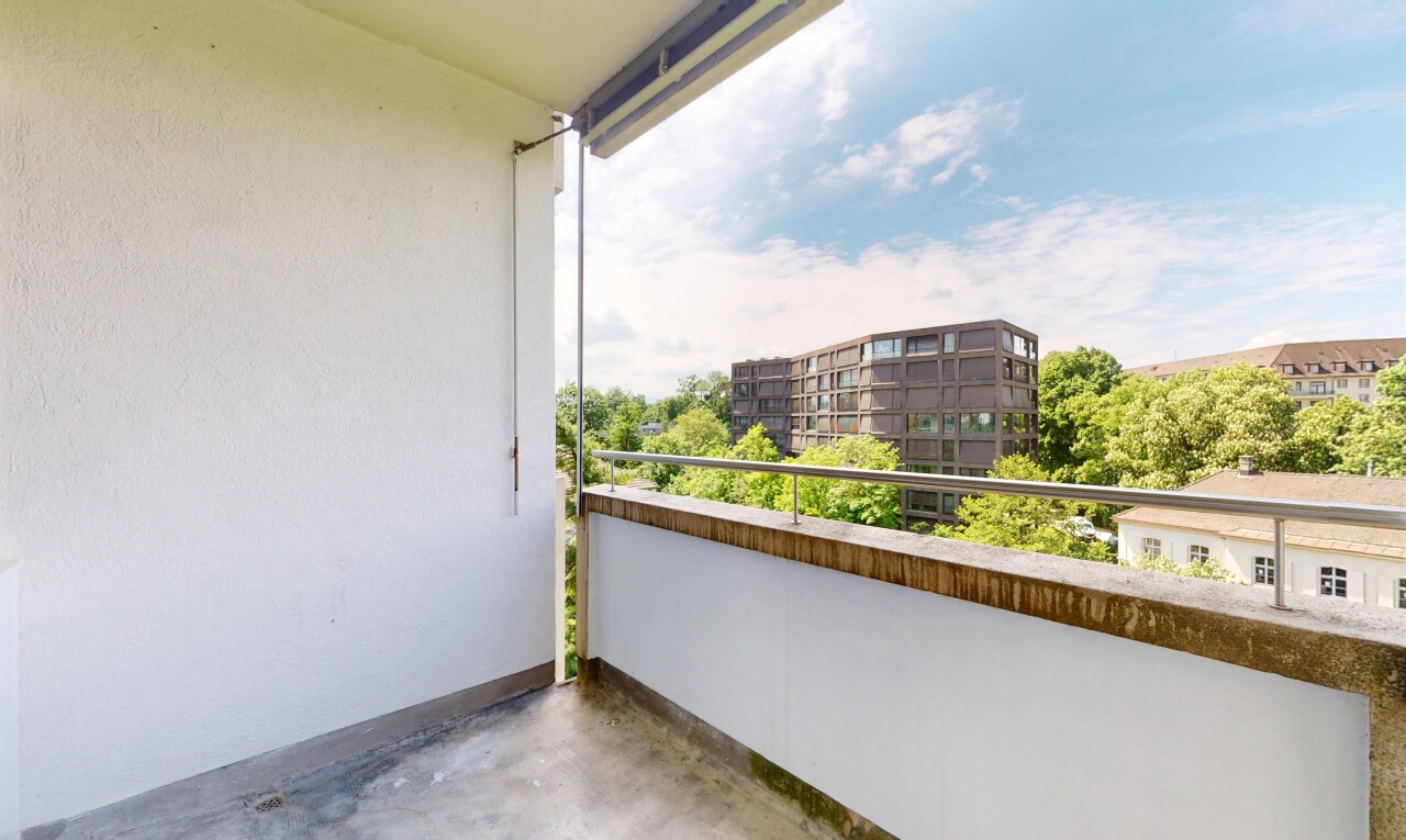 Stilvoll renovierte 3.5-Zi.-Wohnung mit Aussicht ins Grüne in Basel - 3