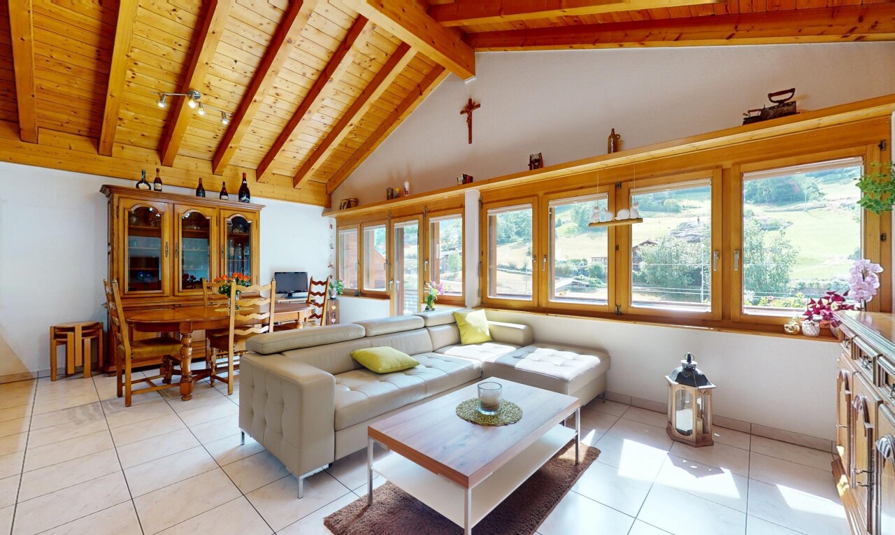 4.5-Zimmer-Dachwohnung in St. Niklaus - 4