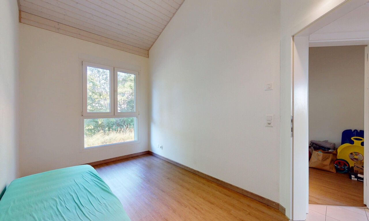 A RARE OPPORTUNITY JUST 15 MINUTES FROM FRIBOURG - 8