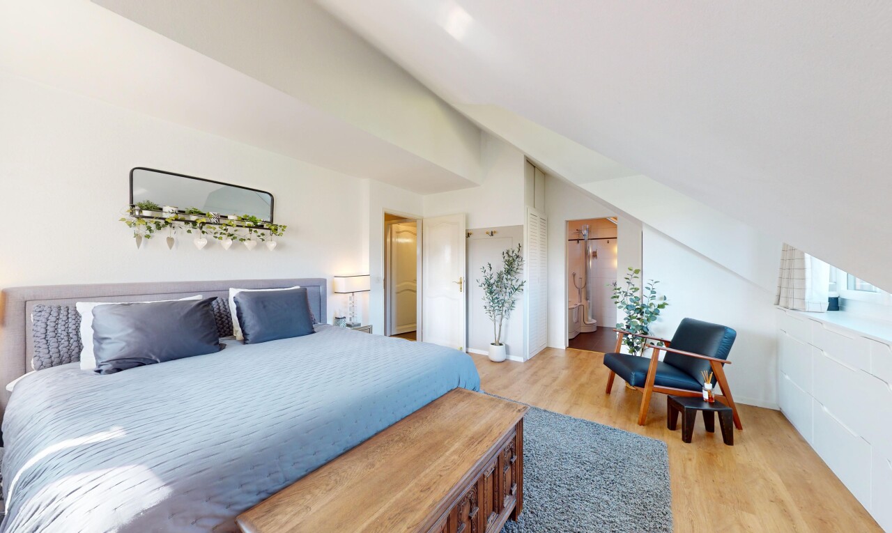 Coup de cœur: elegance, light and a spacious mezzanine - 4