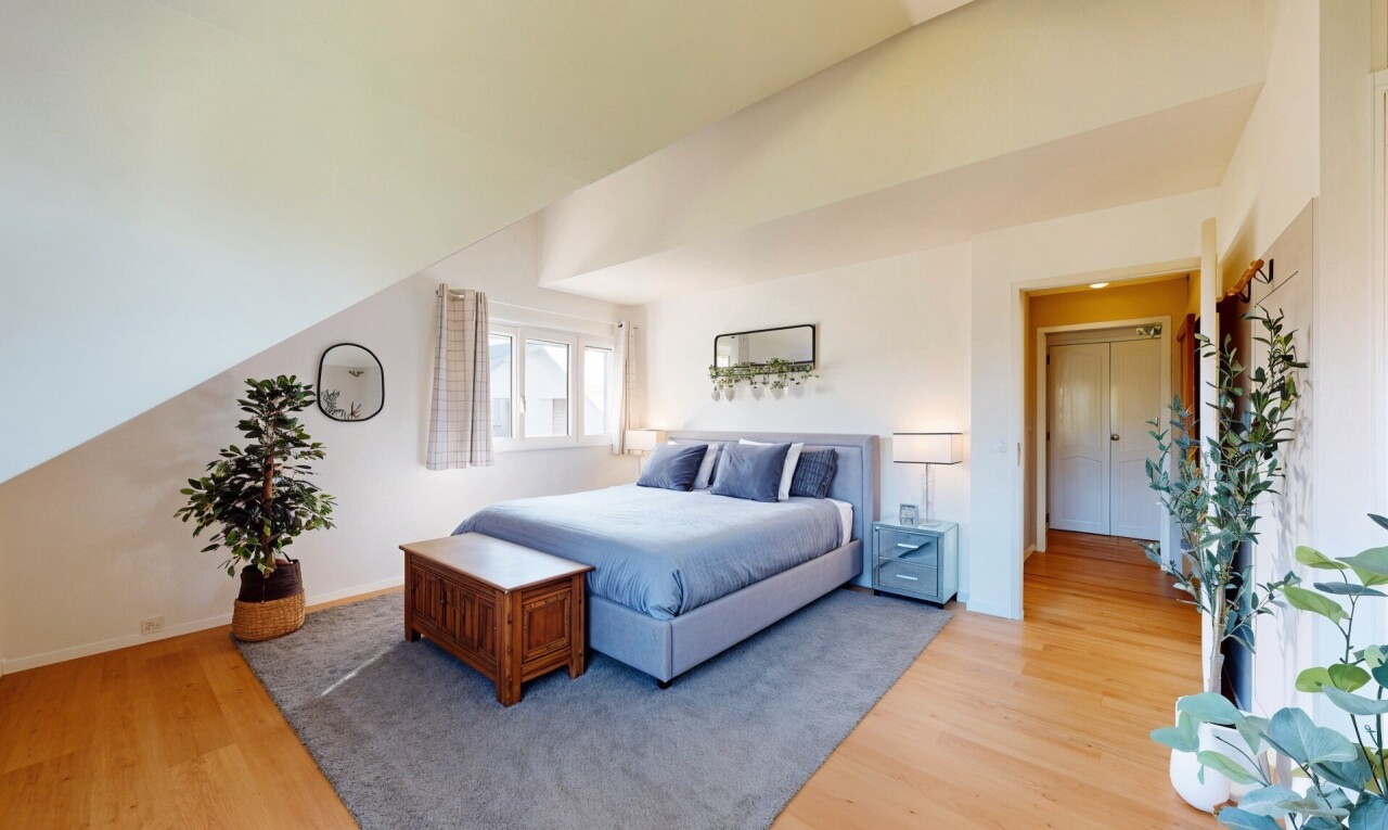 Coup de cœur: elegance, light and a spacious mezzanine - 6