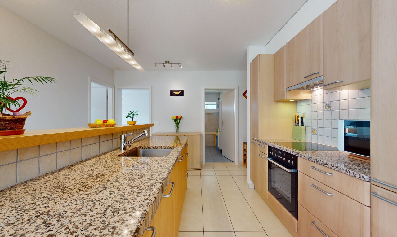 Helle und stilvolle Wohnung mit großem Balkon in Echallens - 1