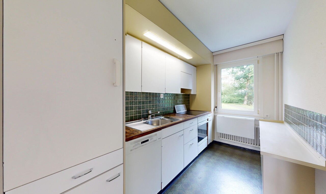 Helle 2.5-Zimmer-Gartenwohnung - 3