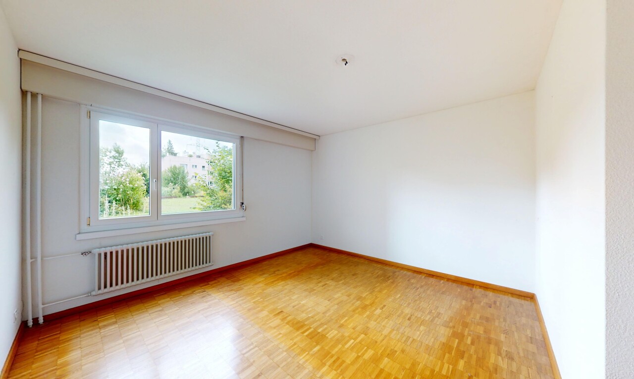 Helle 2.5-Zimmer-Gartenwohnung - 4