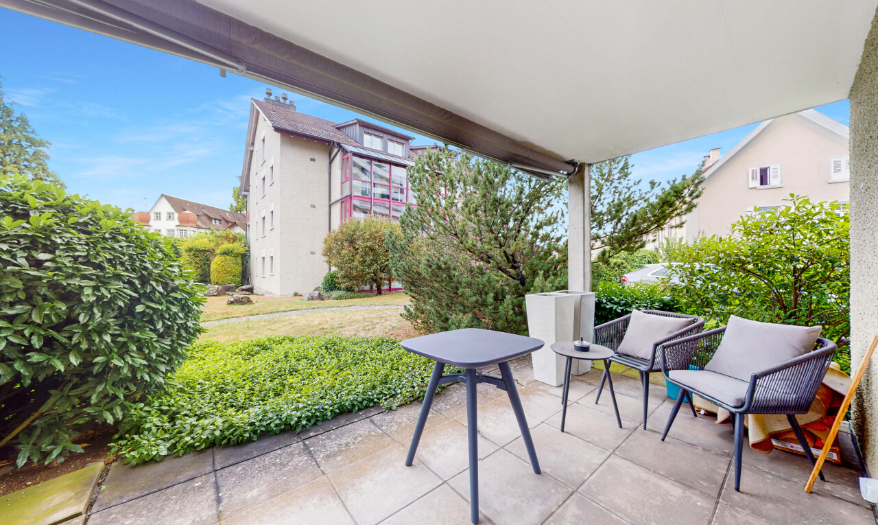 Wohngenuss mit Stil - 4.5-Zimmerwohnung mit Kamin, Terrasse & Loggia - 8