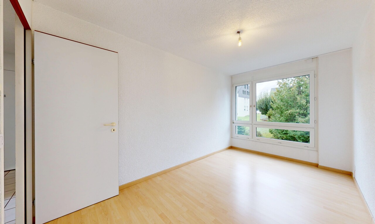 Lichtdurchflutete 4.5-Zimmer-Wohnung in Oberglatt - 8